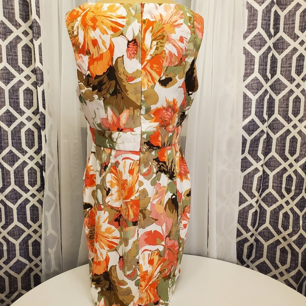 Beautiful Floral Dress Barn Dress - Picture 3 of 12